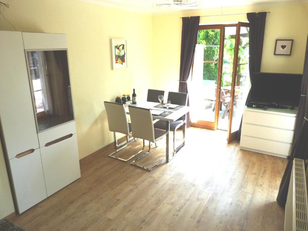 Ferienhaus Bluemel Inkl. Freier Strandbadeintritt Velden am Wörthersee Стая снимка